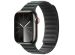 Apple Armband mit Magnetverschluss FineWoven für die Apple Watch Series 1-9 / SE - 38/40/41 mm - Größe S/M - Evergreen