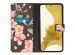 iMoshion Design TPU Klapphülle für das Samsung Galaxy S22 Plus - Blossom Black