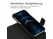 Accezz Premium Leather 2 in 1 Klapphülle für das iPhone 12 (Pro) - Schwarz