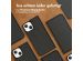 Accezz Premium Leather Slim Klapphülle für das iPhone 13 Mini - Schwarz