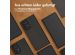 Accezz Premium Leather Slim Klapphülle für das Samsung Galaxy A33 - Schwarz