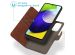 iMoshion Entfernbare 2-1 Luxus Klapphülle für das Samsung Galaxy A53 - Braun