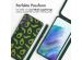 iMoshion Silikonhülle design mit Band für das Samsung Galaxy S21 FE - Avocado Green