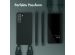 Selencia Silikonhülle mit abnehmbarem Band für das Samsung Galaxy S21 FE - Dunkelgrün