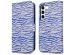 iMoshion ﻿Design Klapphülle für das Samsung Galaxy S22 - White Blue Stripes