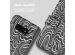 iMoshion ﻿Design Klapphülle für das Samsung Galaxy S10e - Black And White