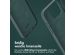 Accezz 2-in-1 Klapphülle aus Leder mit MagSafe für das iPhone 15 Pro - Cedar Green