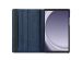 iMoshion 360° drehbare Klapphülle für das Samsung Galaxy Tab A9 8.7 Zoll - Dunkelblau