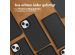 Accezz Premium Leather Slim Klapphülle für das iPhone 15 - Schwarz