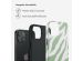 Selencia Vivid Back Cover für das iPhone 13 - Colorful Zebra Sage Green