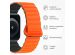 iMoshion Silikon-Magnetarmband für die Apple Watch Apple Watch Series 1-9 / SE / Ultra (2) - 42/44/45/49 mm - Orange / Schwarz