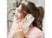 Selencia Zarya Fashion-Backcover mit zuverlässigem Schutz für das Samsung Galaxy S22 - Paisley Gold