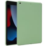Accezz Liquid Silicone Back Cover für das iPad 9 (2021) 10.2 Zoll / iPad 8 (2020) 10.2 Zoll / iPad 7 (2019) 10.2 Zoll - Hellgrün