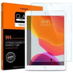 Spigen GLAStR Slim Glas Displayschutzfolie iPad 9 (2021) 10.2 Zoll / iPad 8 (2020) 10.2 Zoll / iPad 7 (2019) 10.2 Zoll
