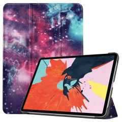 iMoshion Design Trifold Klapphülle iPad Air (2022 / 2020) - Space Design