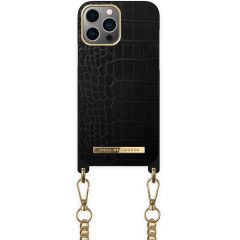 iDeal of Sweden Atelier Necklace Case für das iPhone 13 Pro Max - Jet Black Croco