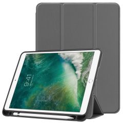 iMoshion Trifold Klapphülle iPad (2018) / (2017) / Air (2013) / Air 2 - Grau