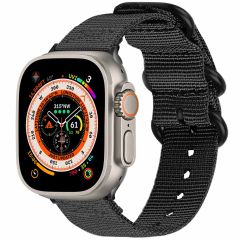 iMoshion Nylonarmband für das Apple Watch Series 1-8 / SE / Ultra - 42/44/45/49 mm - Schwarz