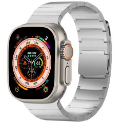 Selencia Edelstahl Magnetarmband für das Apple Watch Series 1-9 / SE / Ultra (2) - 42/44/45/49 mm - Silber
