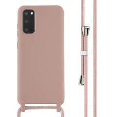 iMoshion Silikonhülle mit Band für das Samsung Galaxy S20 - Sand Pink