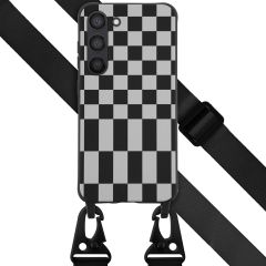 Selencia Silikonhülle design mit abnehmbarem Band für das Samsung Galaxy S23 - Irregular Check Black