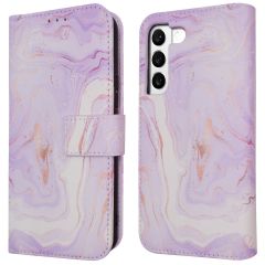 iMoshion ﻿Design Klapphülle für das Samsung Galaxy S22 - Purple Marble