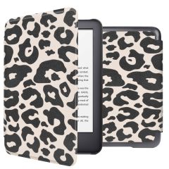 iMoshion Design Slim Hard Case Sleepcover für das Amazon Kindle (2022) 11th gen - Leopard