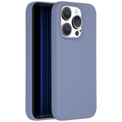 Accezz Liquid Silikoncase für das iPhone 15 Pro - Lavender Grey