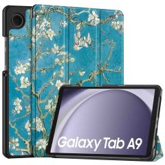 iMoshion Design Trifold Klapphülle für das Samsung Galaxy Tab A9 8.7 Zoll - Green Plant