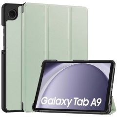 iMoshion Trifold Klapphülle für das Samsung Galaxy Tab A9 - Hellgrün