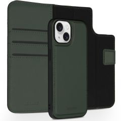 Accezz Premium Leather 2 in 1 Wallet Bookcase für das iPhone 15 - Grün