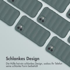 iMoshion EasyGrip Back Cover für das iPhone 11 - Dunkelgrün