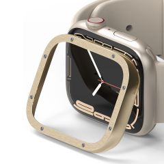 Ringke Bezel Styling für die Apple Watch Series 7 / 8 / 9 - 45 mm - Hairline Bolts Gold