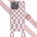 Selencia Silikonhülle design mit abnehmbarem Band für das iPhone 15 Pro Max - Irregular Check Sand Pink