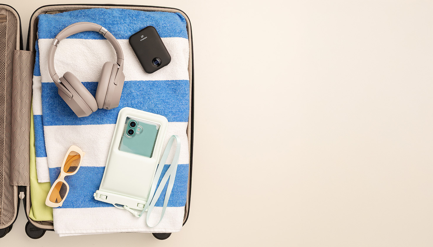 Darf man eine Powerbank im Flugzeug mitnehmen?